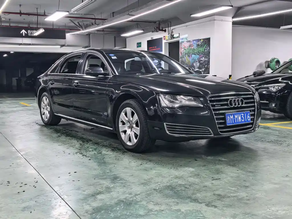 Audi A8 2013