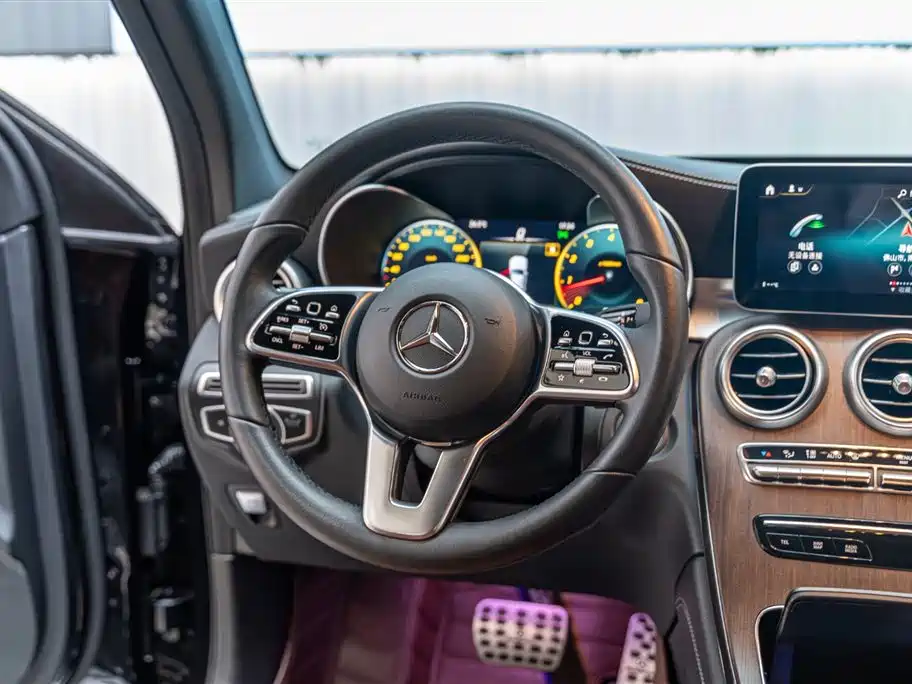 Mercedes-Benz GLC 2021 — фото 12