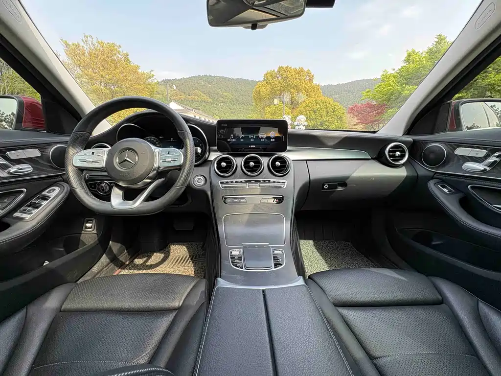Mercedes-Benz C-Class 2019 — фото 10