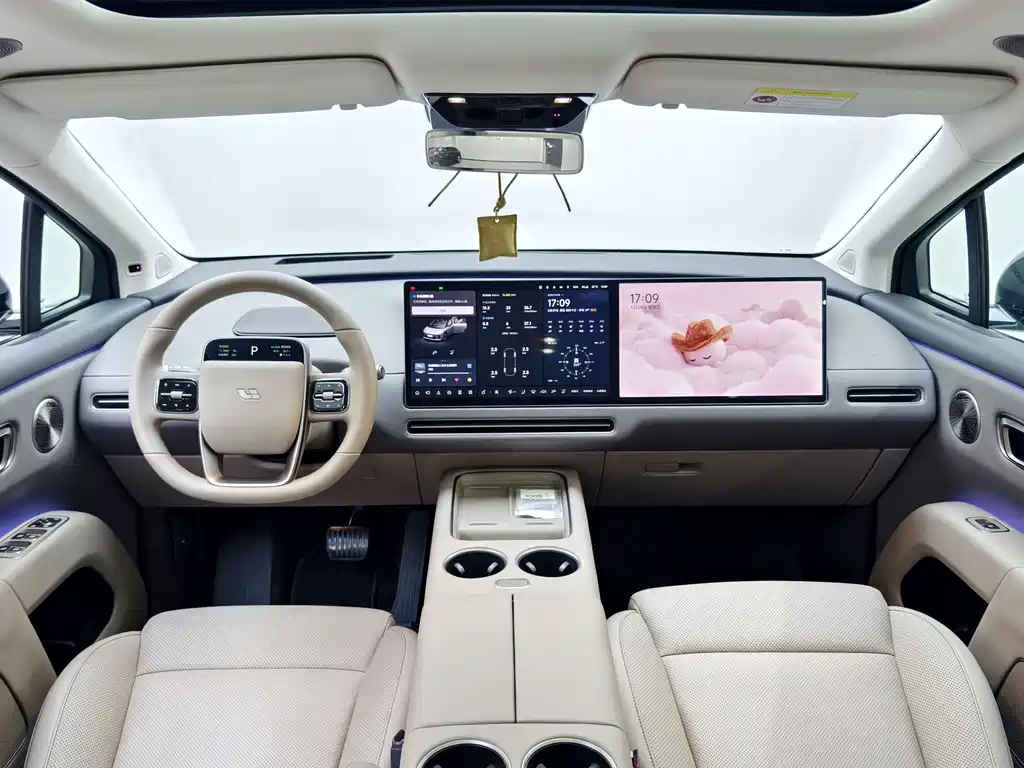 Li Auto i8 2025 — фото 15