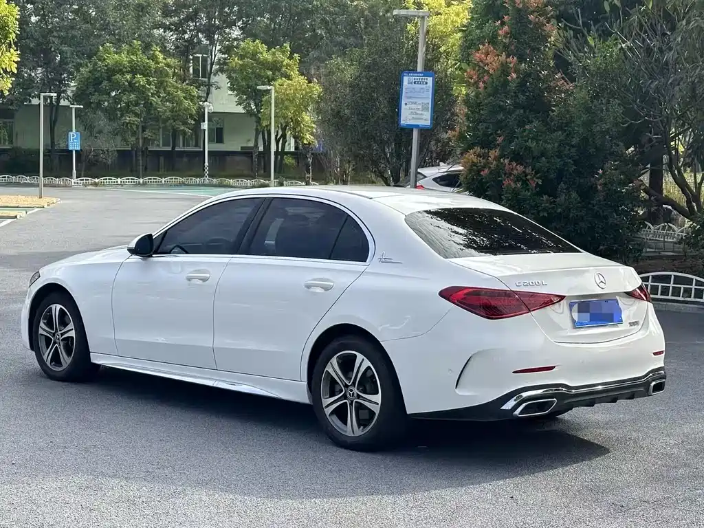 Mercedes-Benz C-Class 2022 — фото 9
