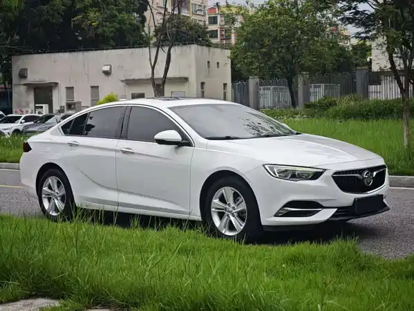 Buick Majesty 2018