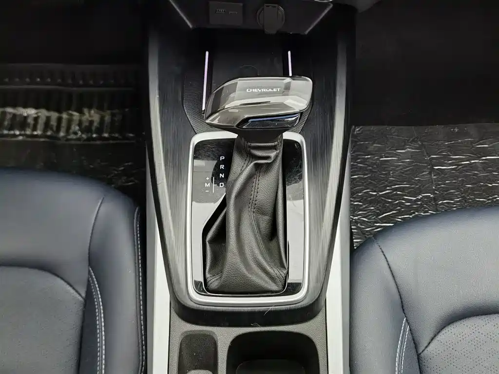 Chevrolet Monza 2023 — фото 13