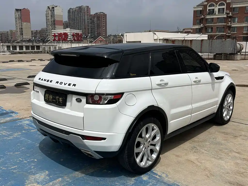Land Rover Evoque 2014 — фото 9