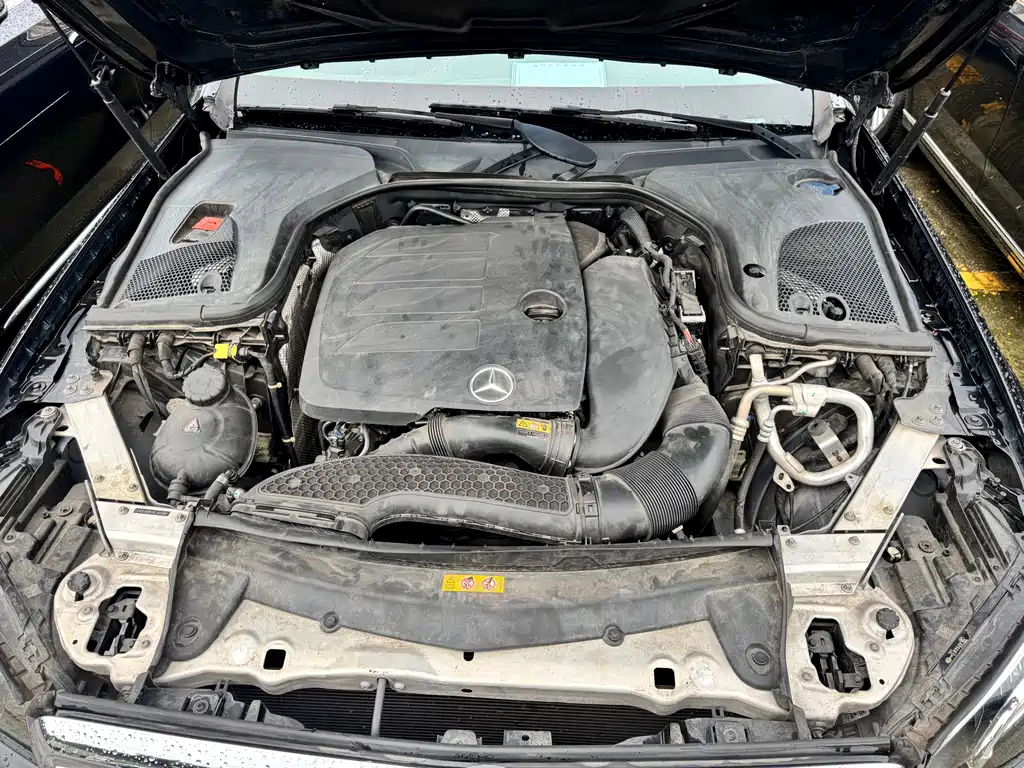 Mercedes-Benz E-Class 2019 — фото 14