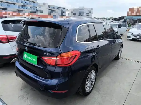BMW 2 Series Wagon 2019