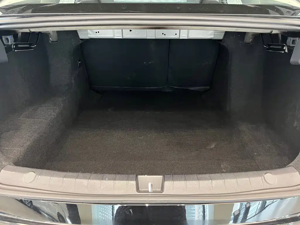 BYD Seal 05 DM-i 2025 — фото 13