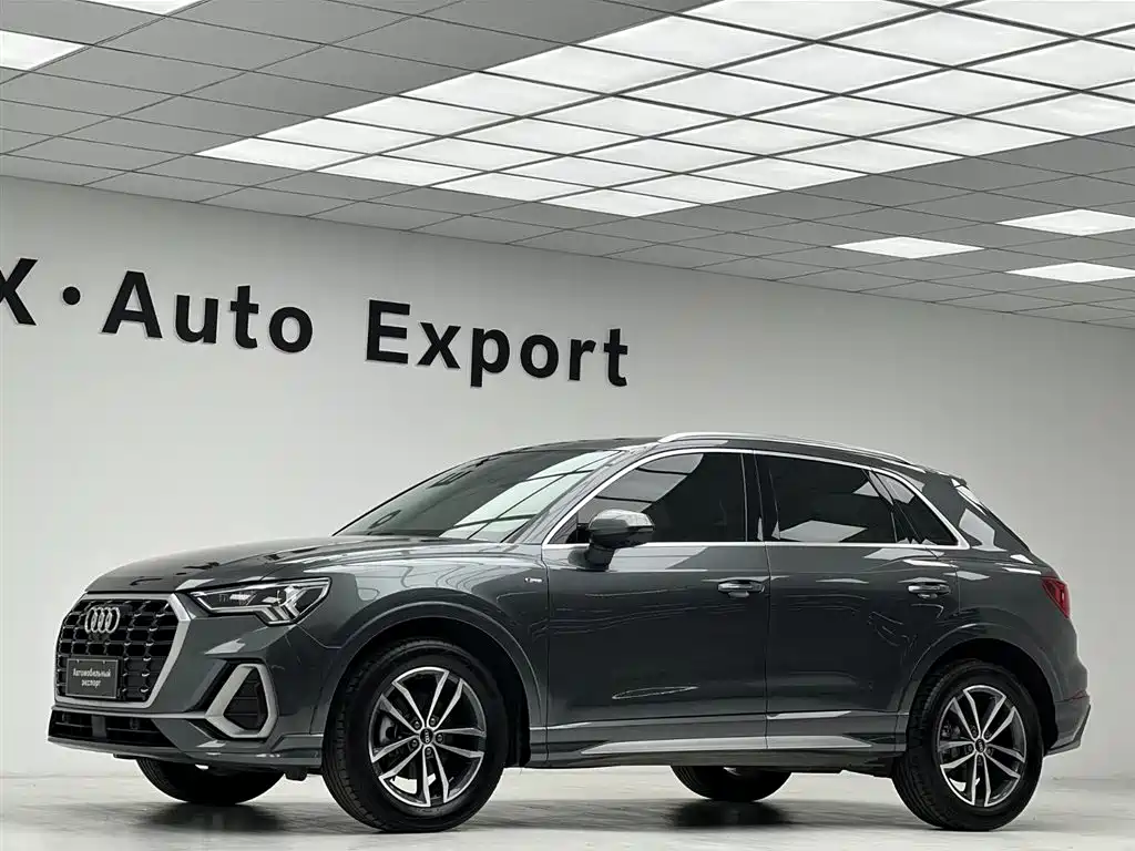Audi Q3 2021 — фото 22