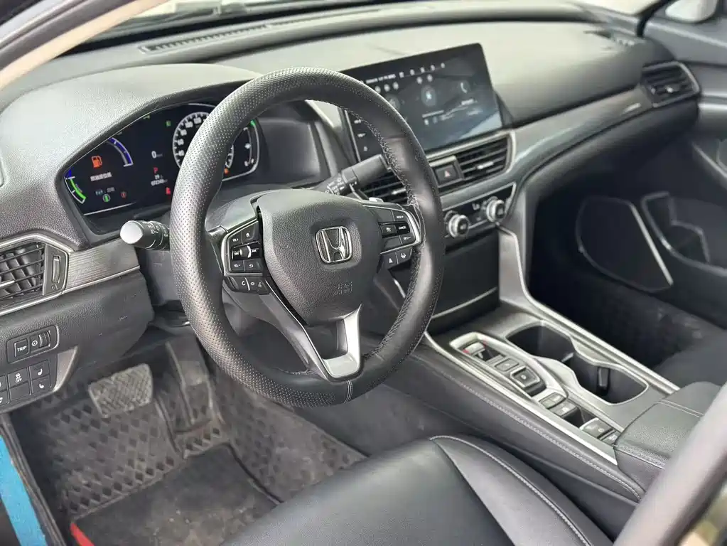 Honda Accord 2024 — фото 15