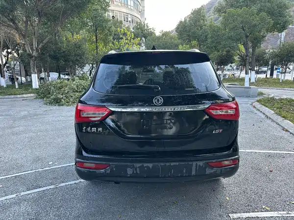 Dongfeng Scenery 580 2016