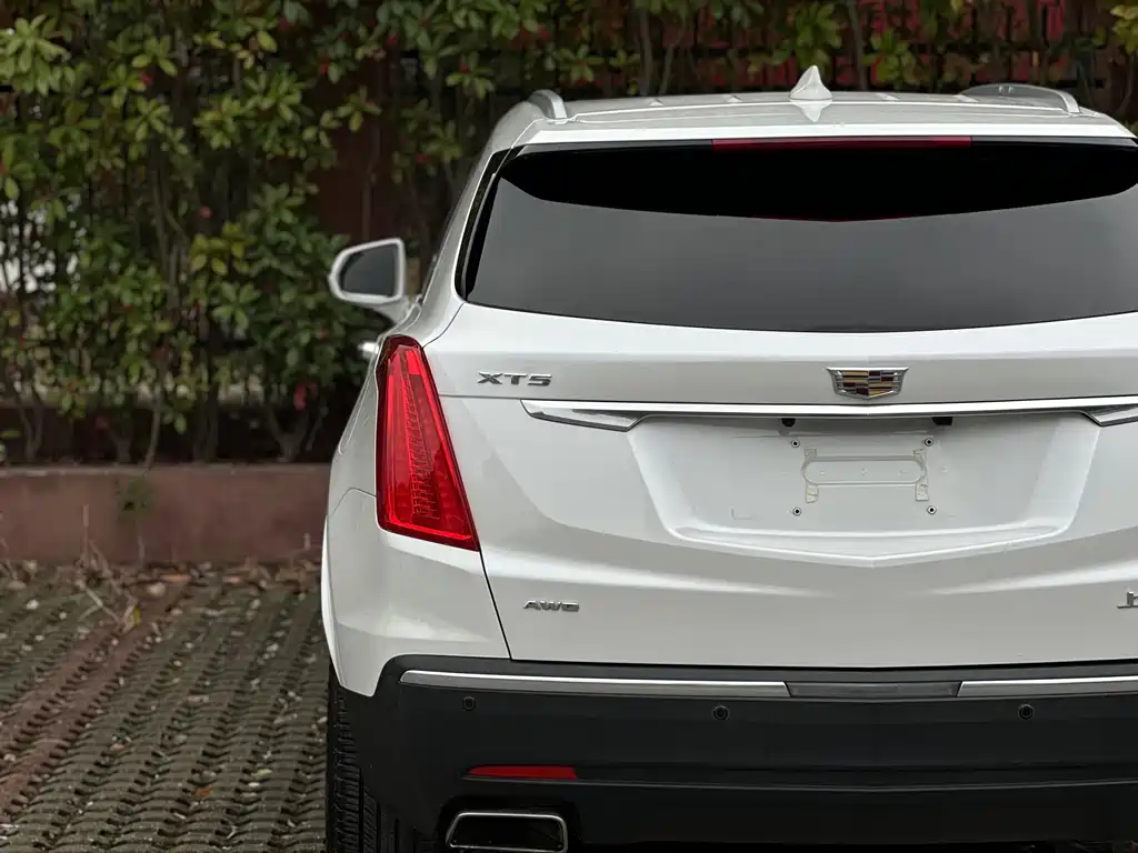 Cadillac XT5 2019 — фото 22