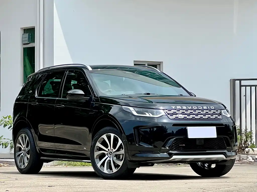 Land Rover Discovery Sport 2023 — фото 3