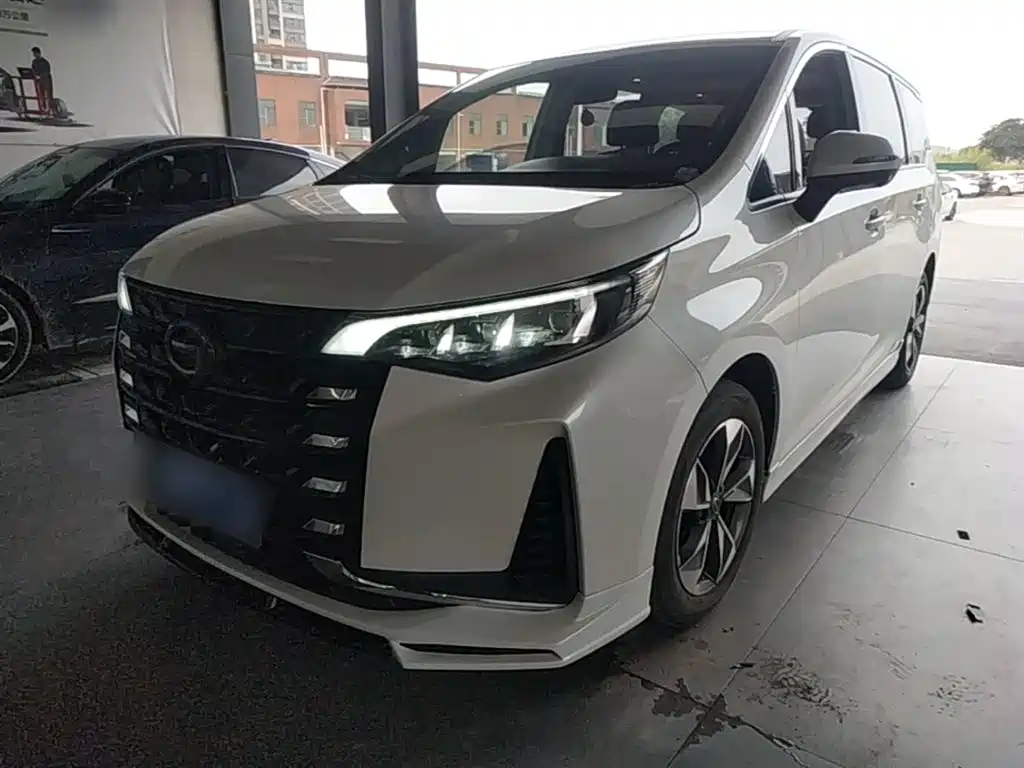GAC Motor Trumpchi M6 2023 — фото 1