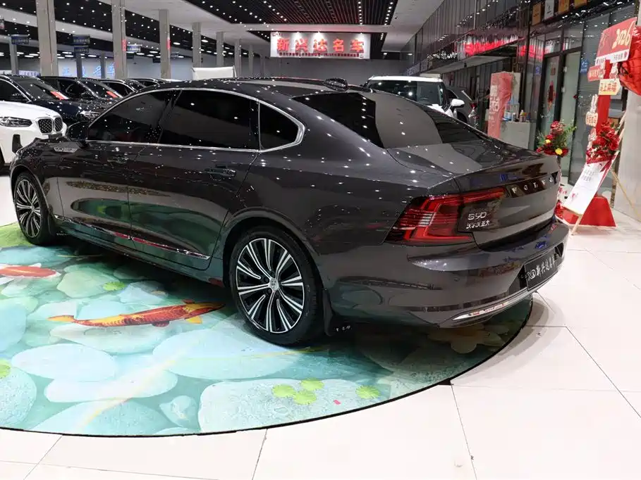Volvo S90 2023 — фото 4