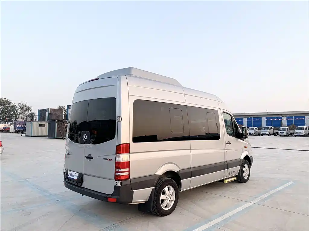 Mercedes-Benz Sprinter 2020 — фото 24
