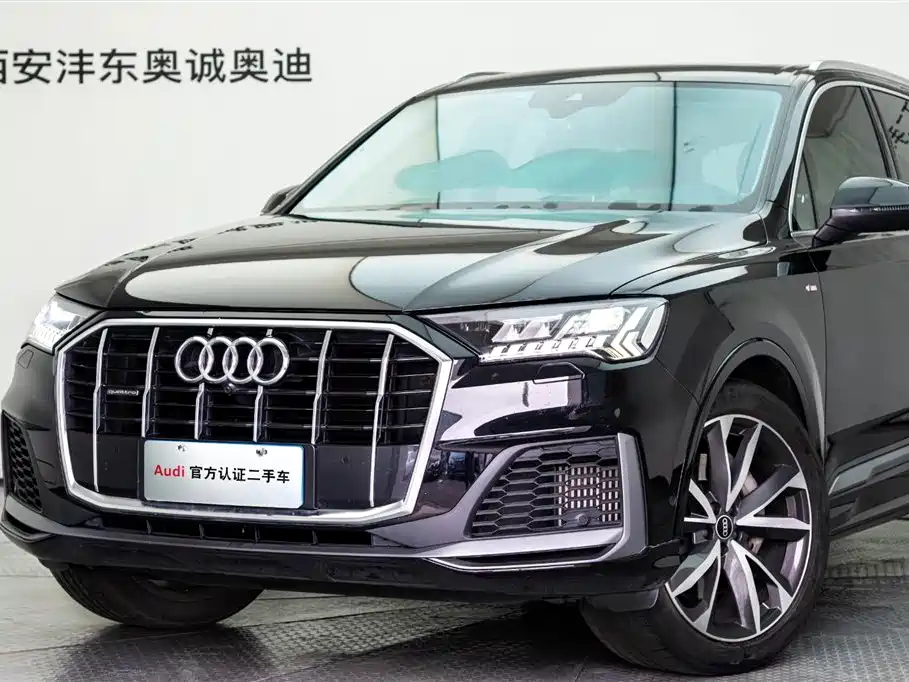 Audi Q7 2021 — фото 22