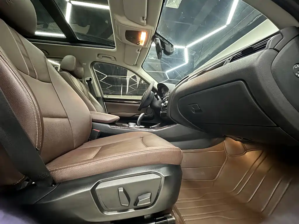 BMW X3 2017 — фото 13