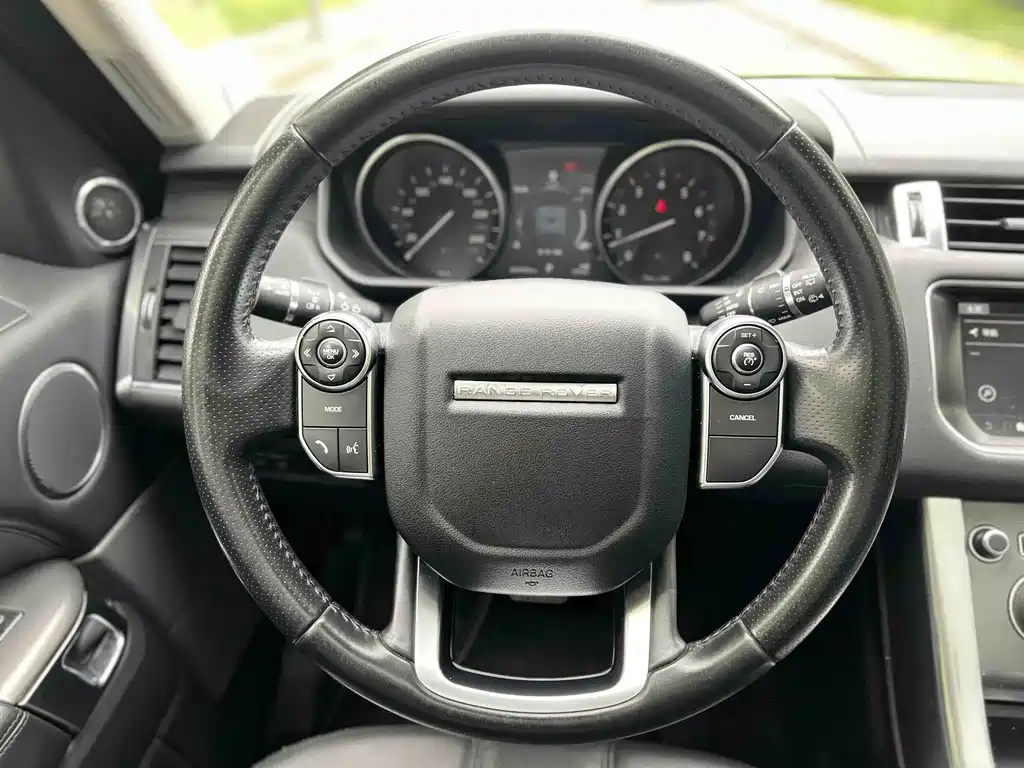 Land Rover Sport 2017 — фото 11