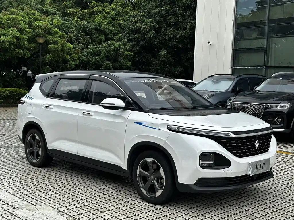 Baojun RM-5 2021