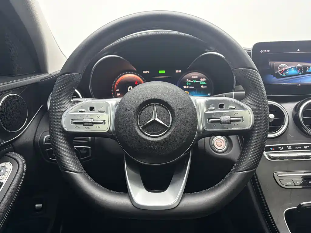 Mercedes-Benz C-Class 2020 — фото 15