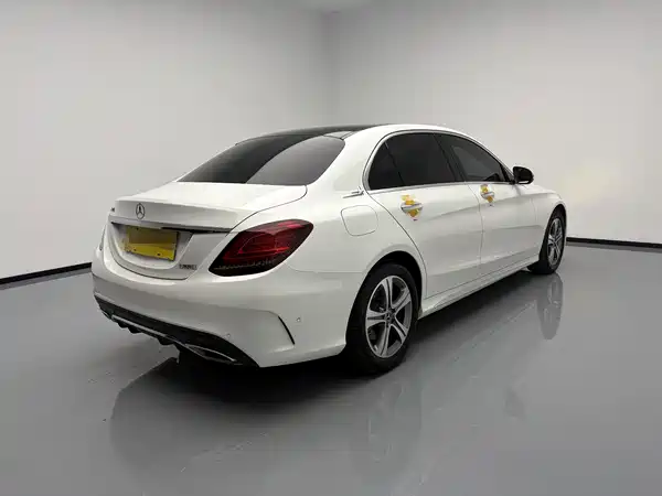 Mercedes-Benz C-Class 2020