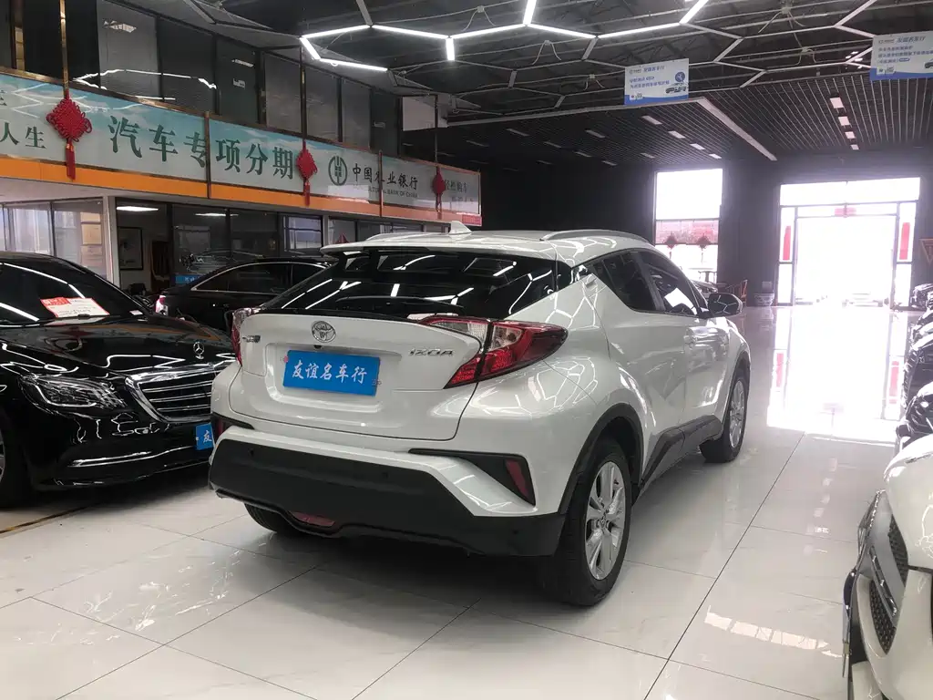 Toyota IZOA 2022