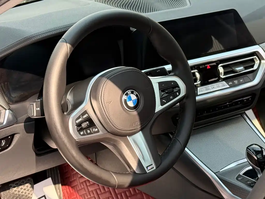 BMW 3 Series 2021 — фото 14