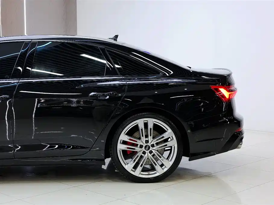 Audi S6 2020