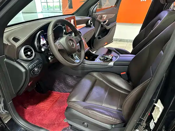 Mercedes-Benz GLC 2018