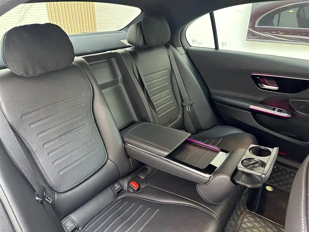 Mercedes-Benz C-Class 2021 — фото 13