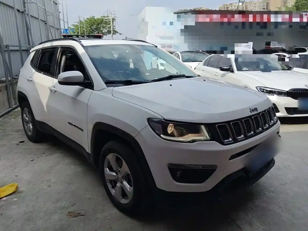 Jeep Compass 2018 — фото 4