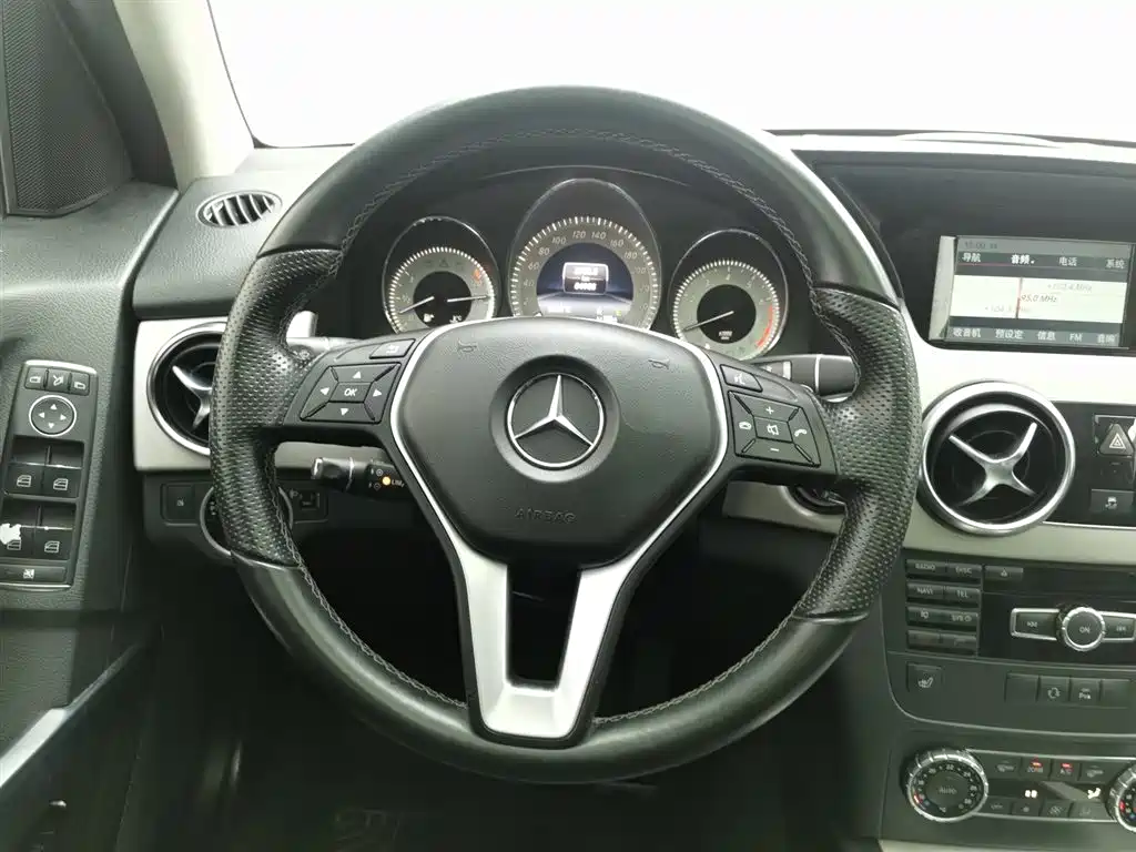 Mercedes-Benz GLK-Class 2014 — фото 11
