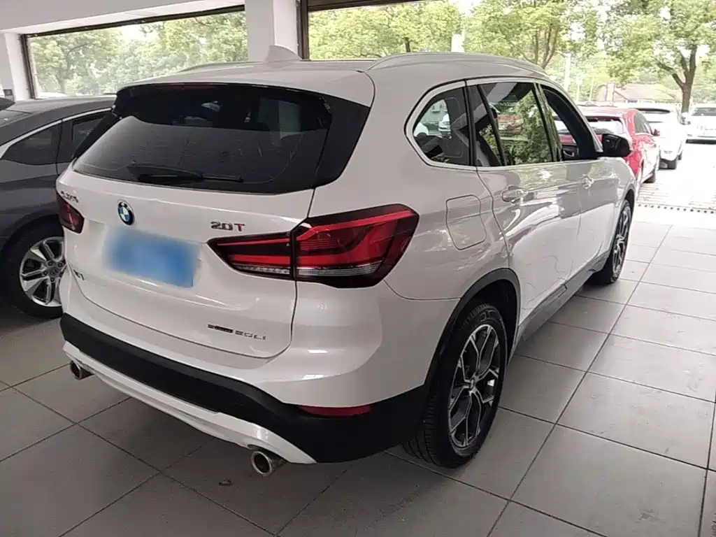 BMW X1 2020 — фото 7
