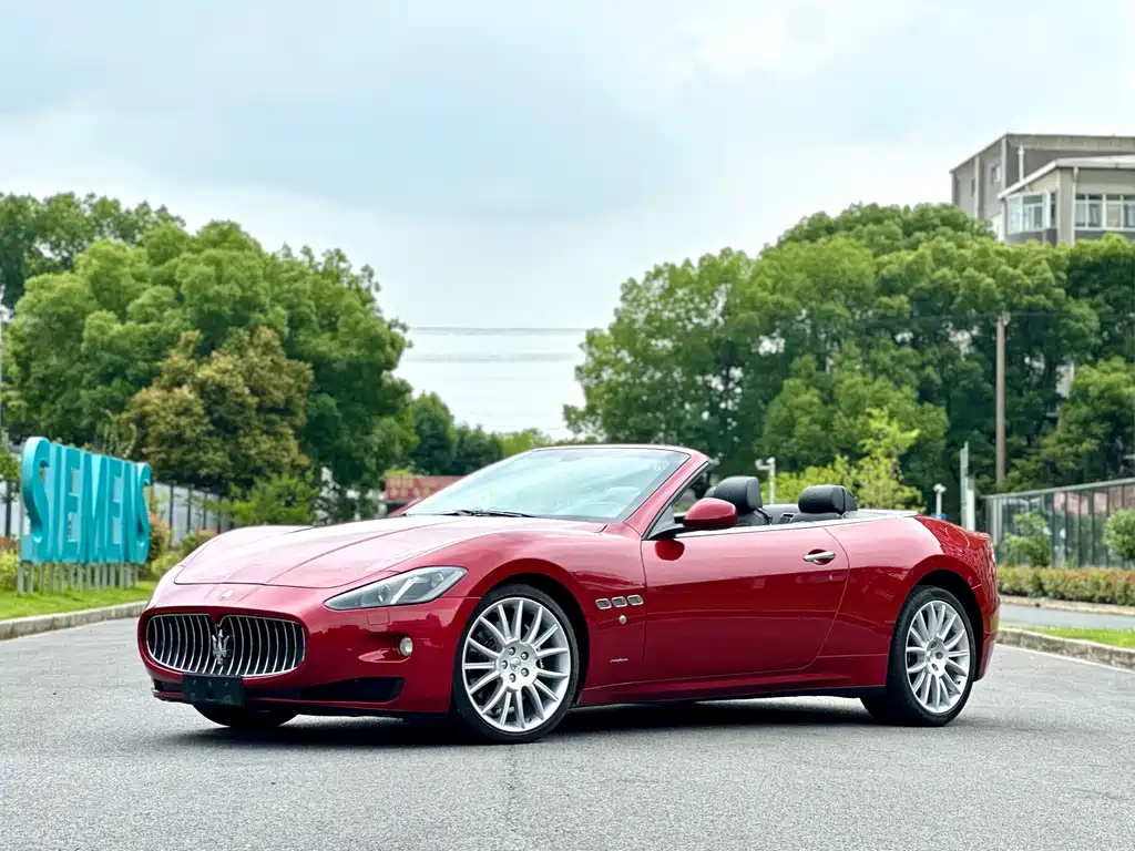Maserati GranCabrio 2016 — фото 1