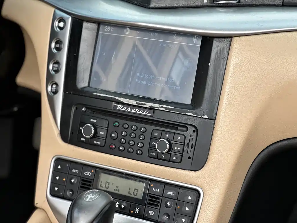 Maserati GranCabrio 2014 — фото 10