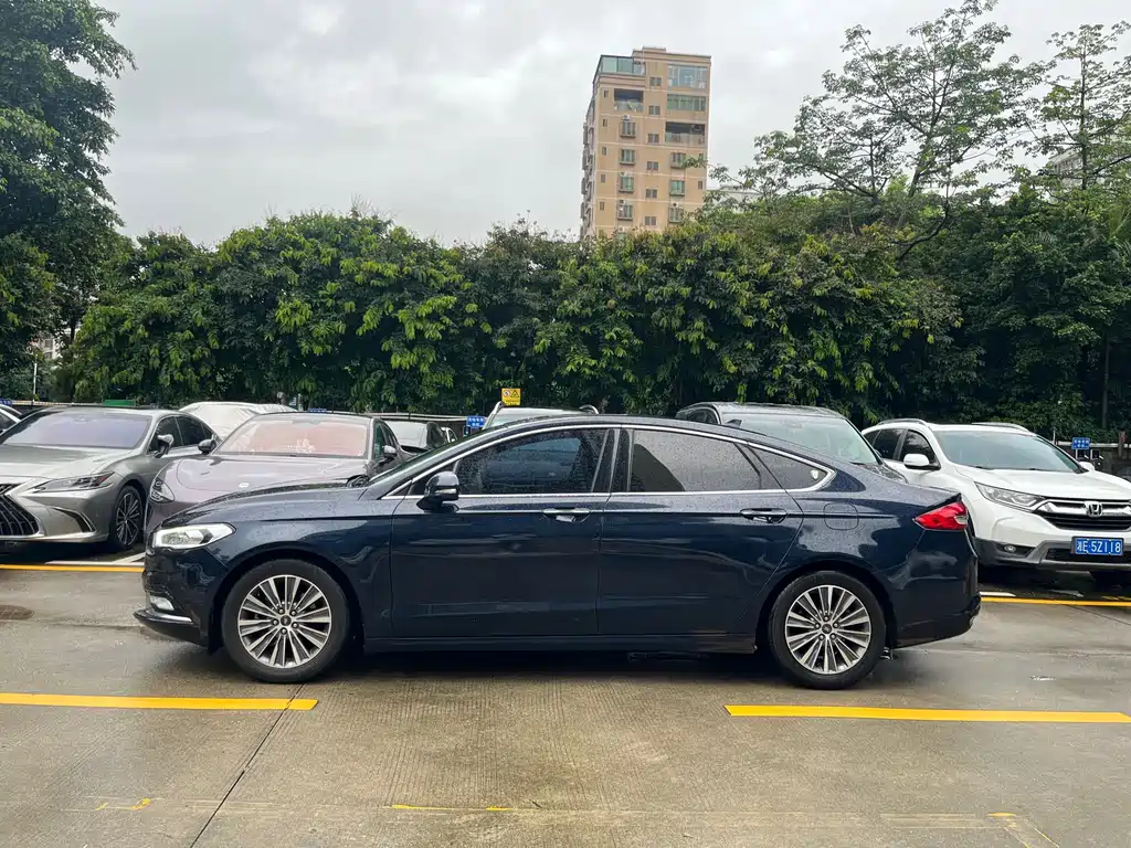 Ford Mondeo 2018 — фото 3
