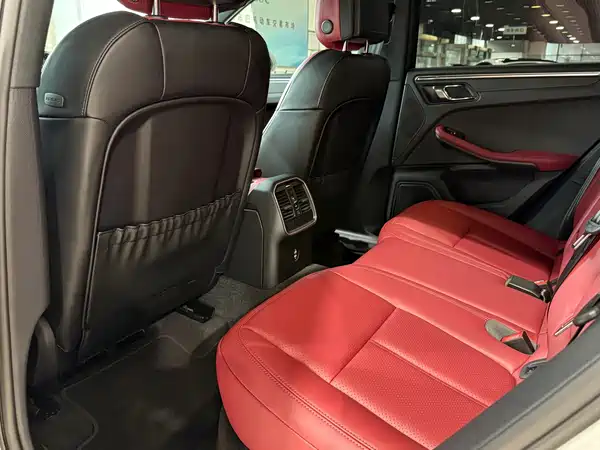 Porsche Macan 2026