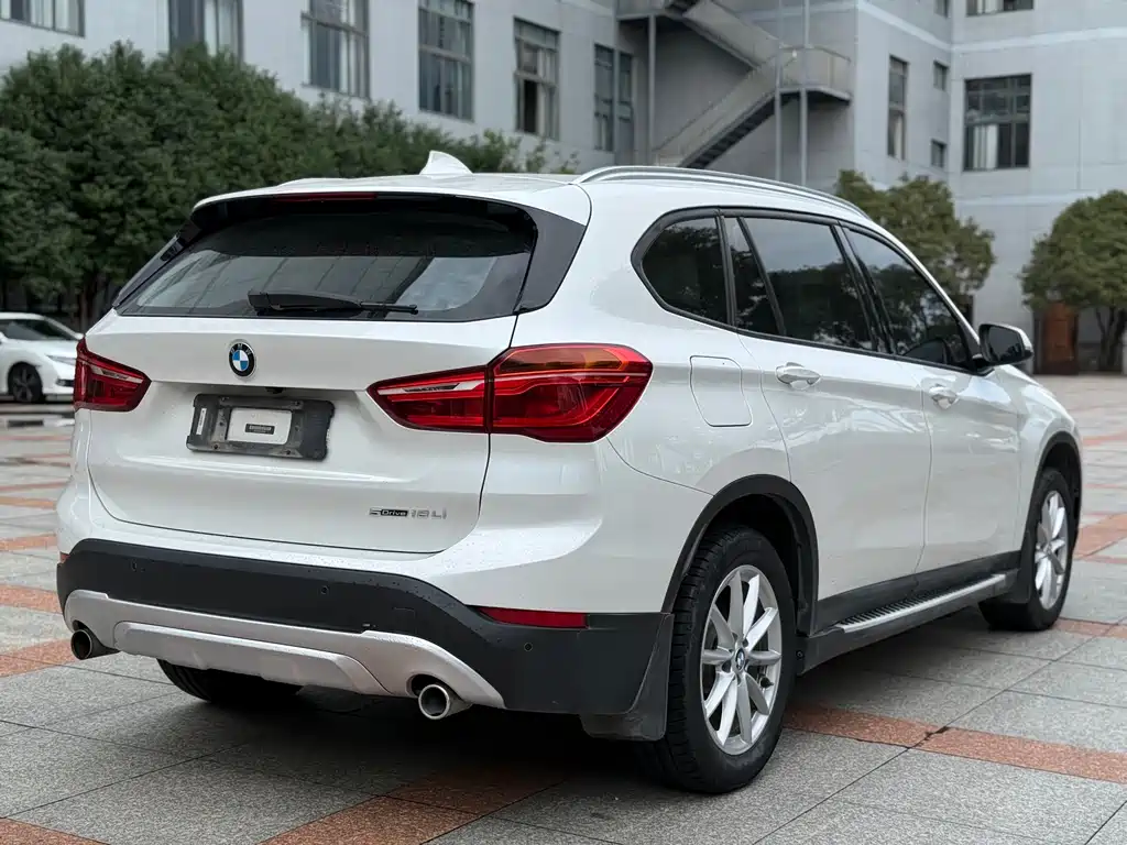 BMW X1 2017 — фото 2