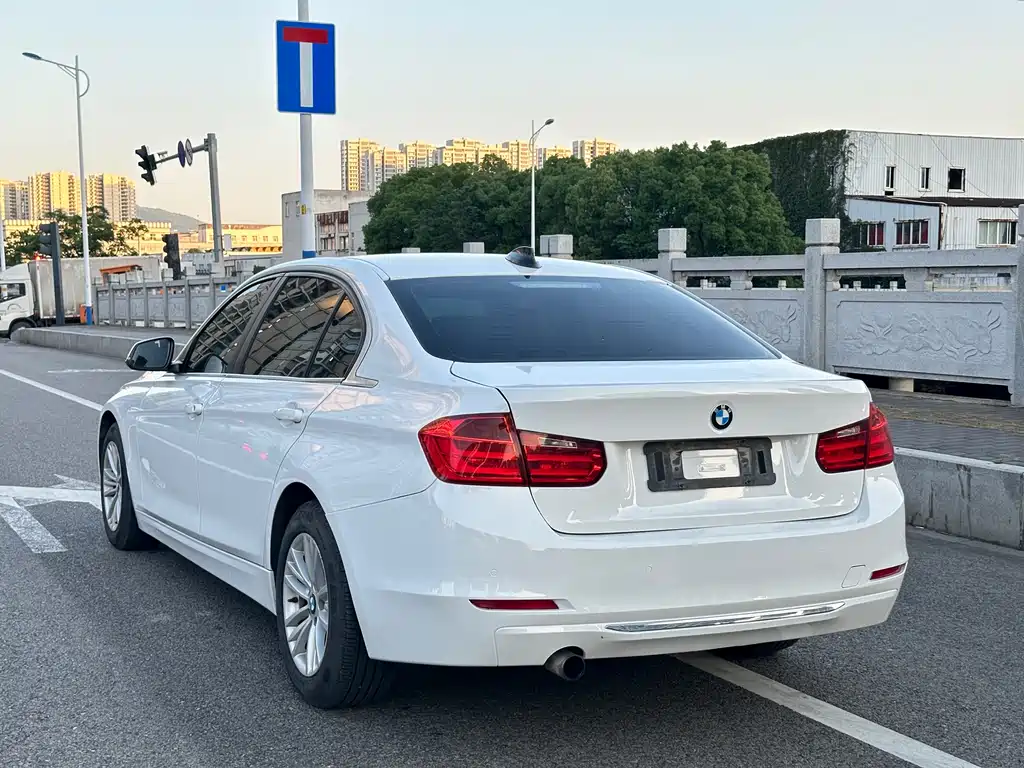 BMW 3 Series 2015 — фото 7