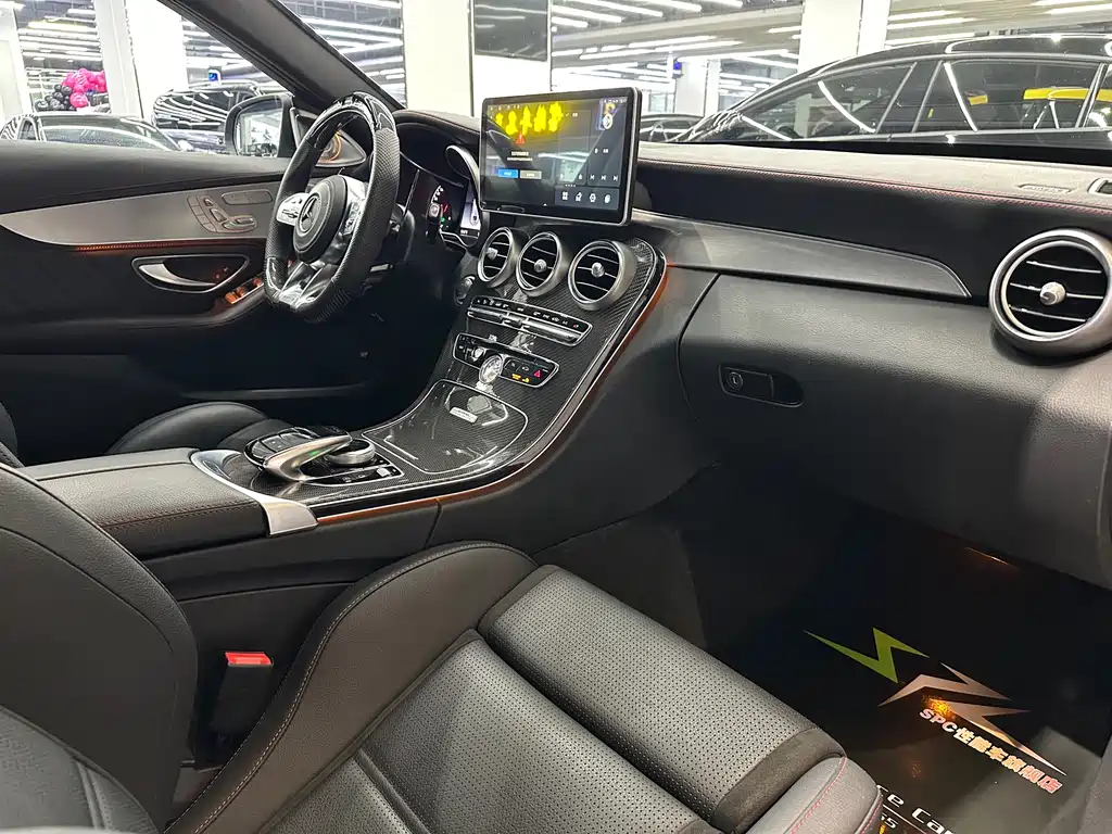 Mercedes-Benz C-Class AMG 2018 — фото 12