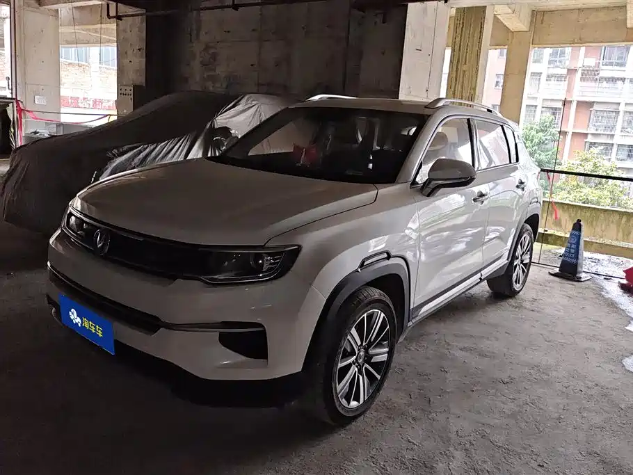 Changan CS35PLUS 2019 — фото 1
