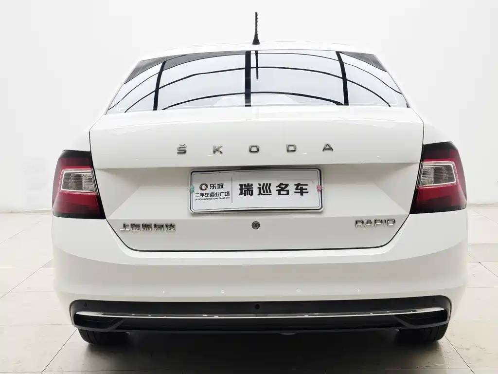 Skoda Rapid 2019 — фото 6