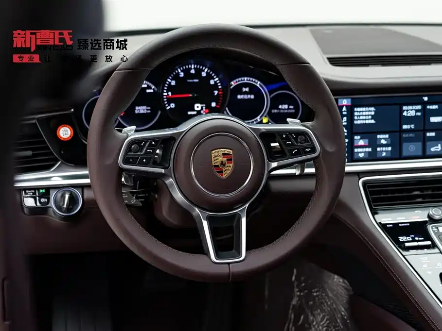 Porsche Panamera 2020 — фото 20