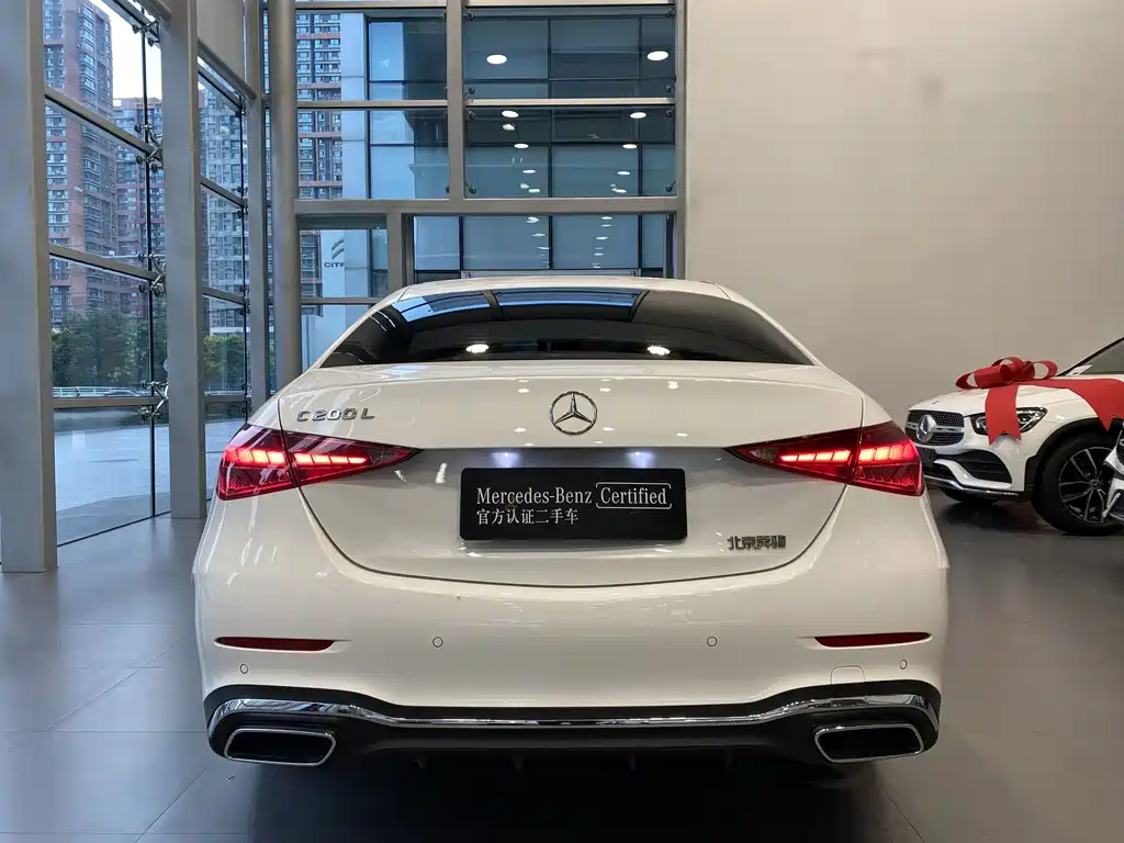 Mercedes-Benz C-Class 2024 — фото 15