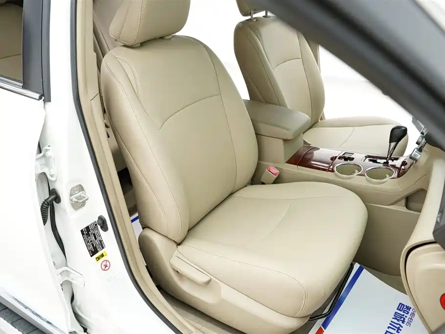 Toyota Highlander 2014 — фото 31