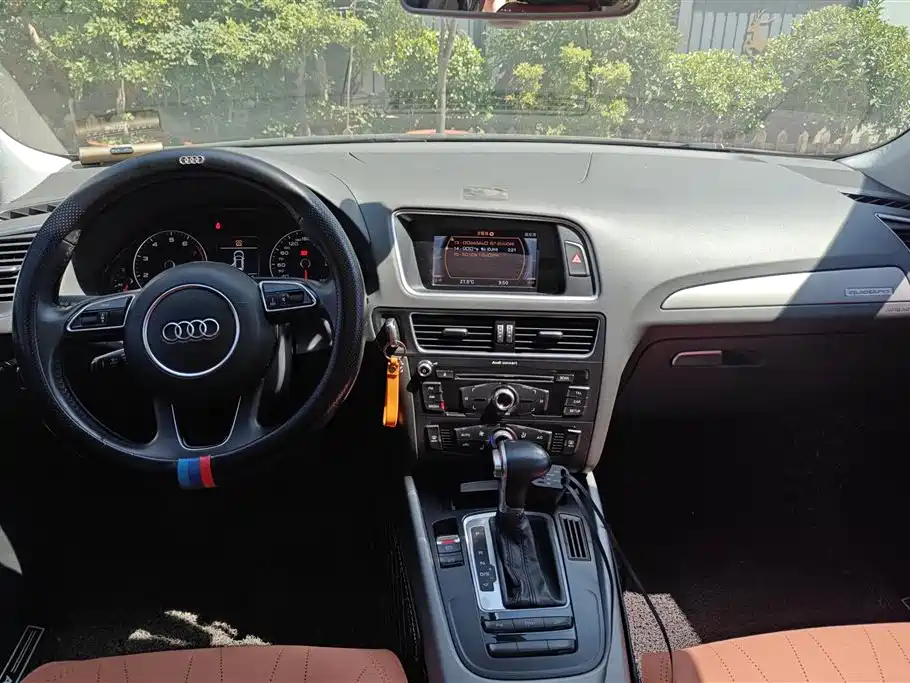 Audi Q5 2018 — фото 12