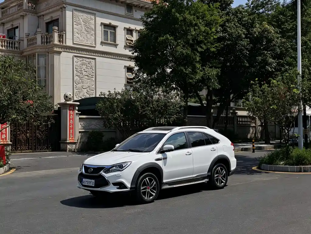 BYD Tang New Energy 2015