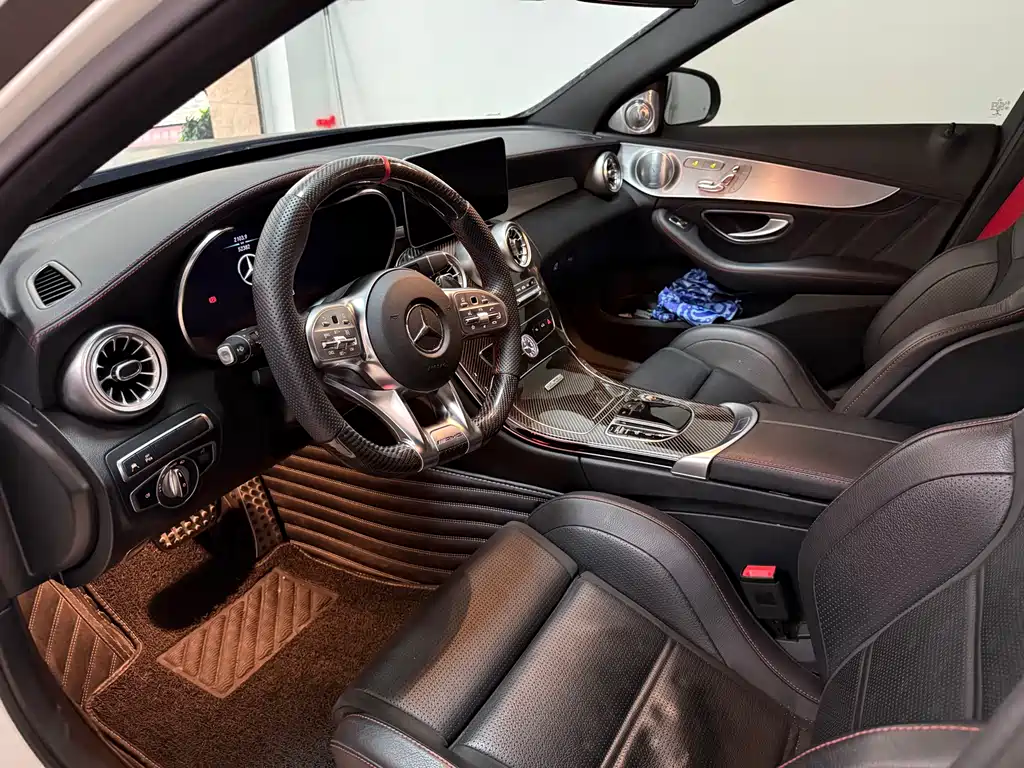 Mercedes-Benz C-Class AMG 2020 — фото 4