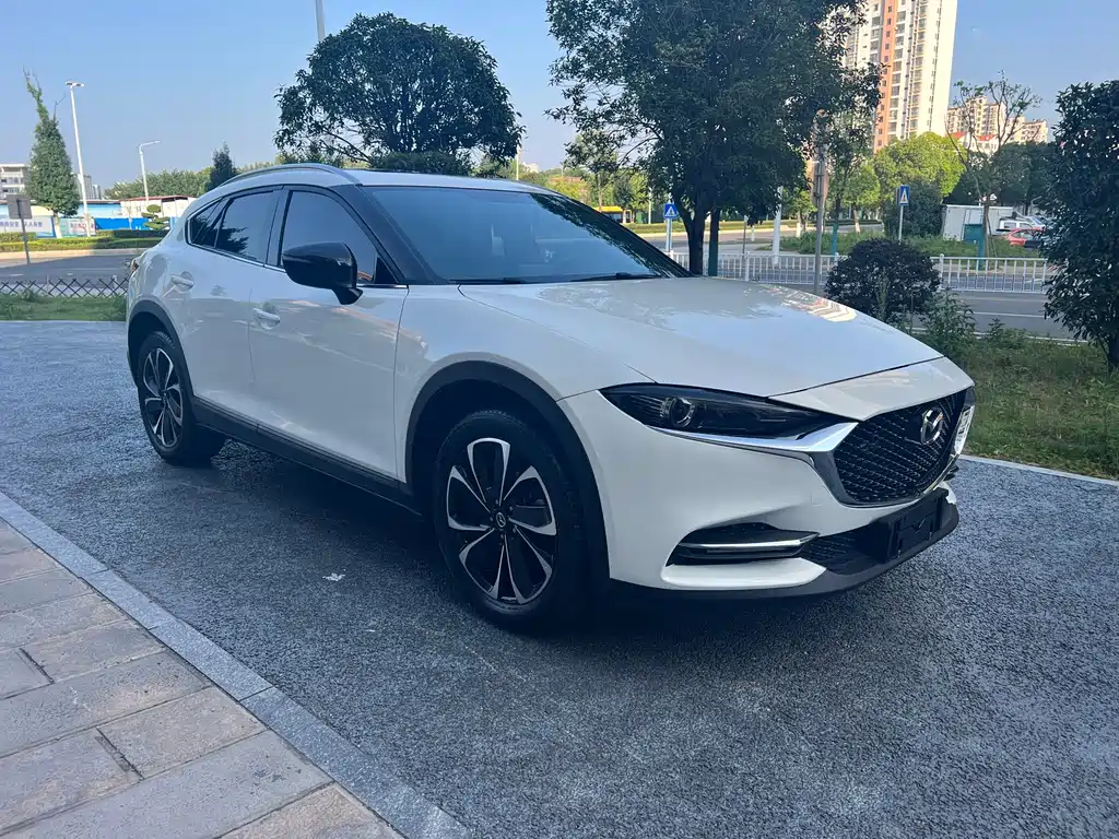 Mazda CX-4 2020