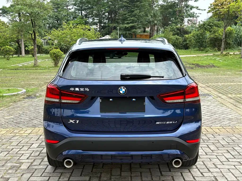 BMW X1 2020 — фото 8